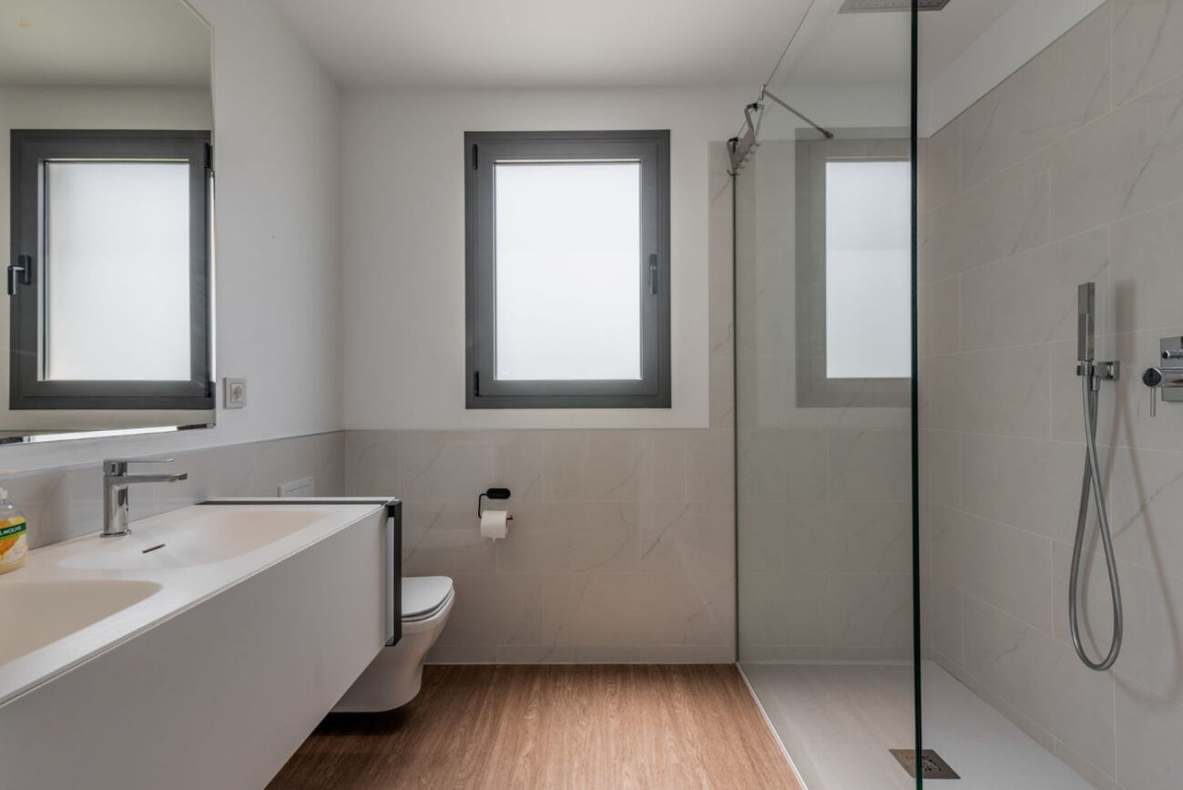 Thumbnail von Apartment For Sale in Benahavis, Málaga