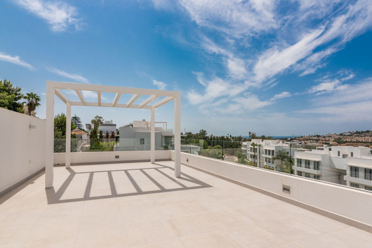 Thumbnail von Apartment For Sale in Benahavis, Málaga