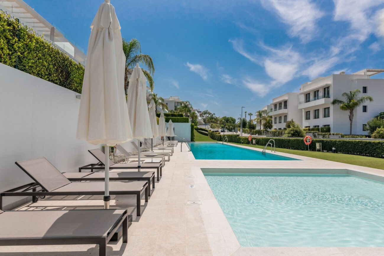 Thumbnail von Apartment For Sale in Benahavis, Málaga