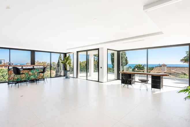  Marbella Villa ES122763