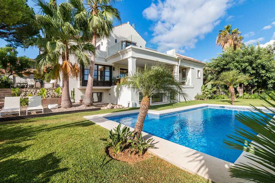  Marbella Villa ES122200