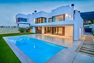 Villa For Sale in Altea, Alicante