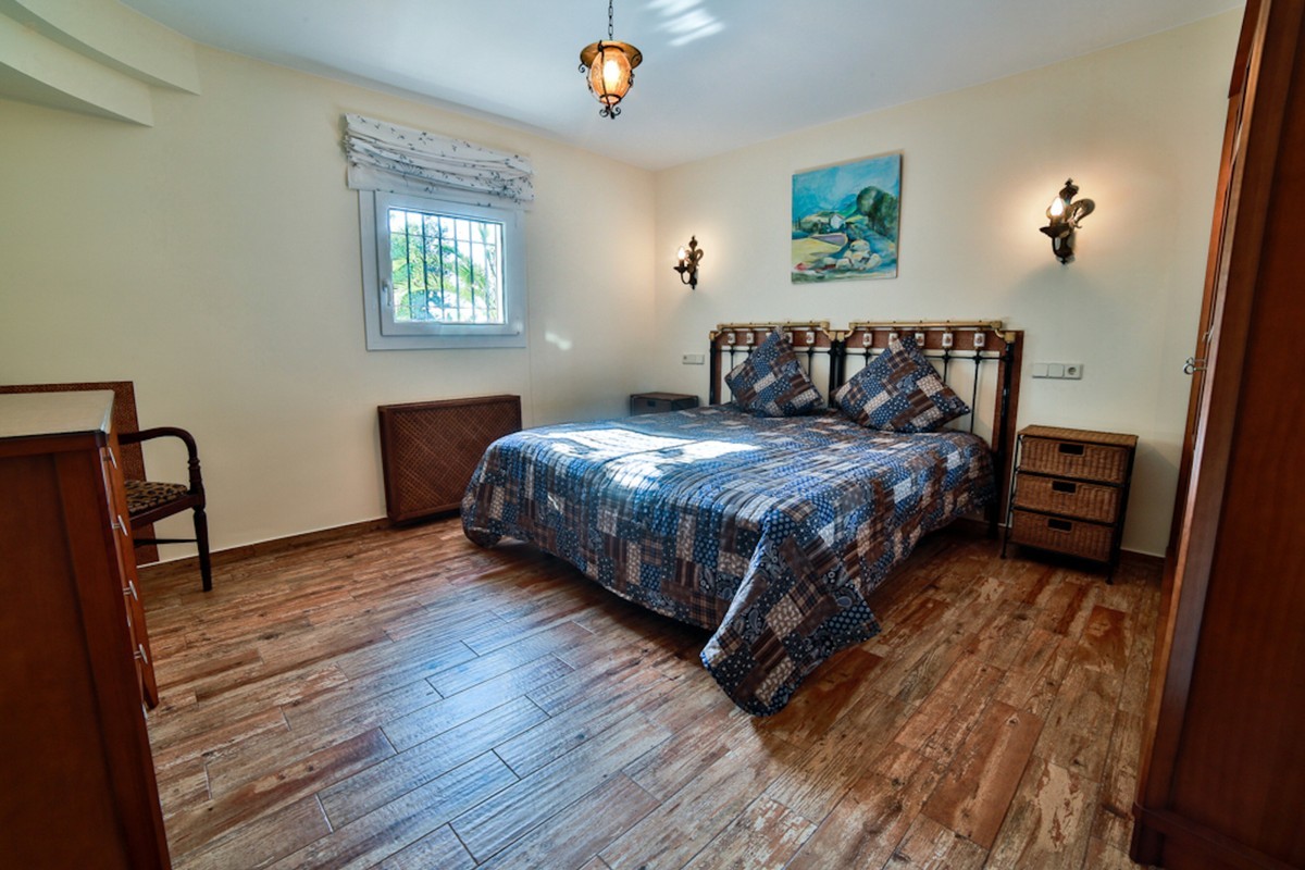 Thumbnail von Villa For Sale in el Rosario, Málaga