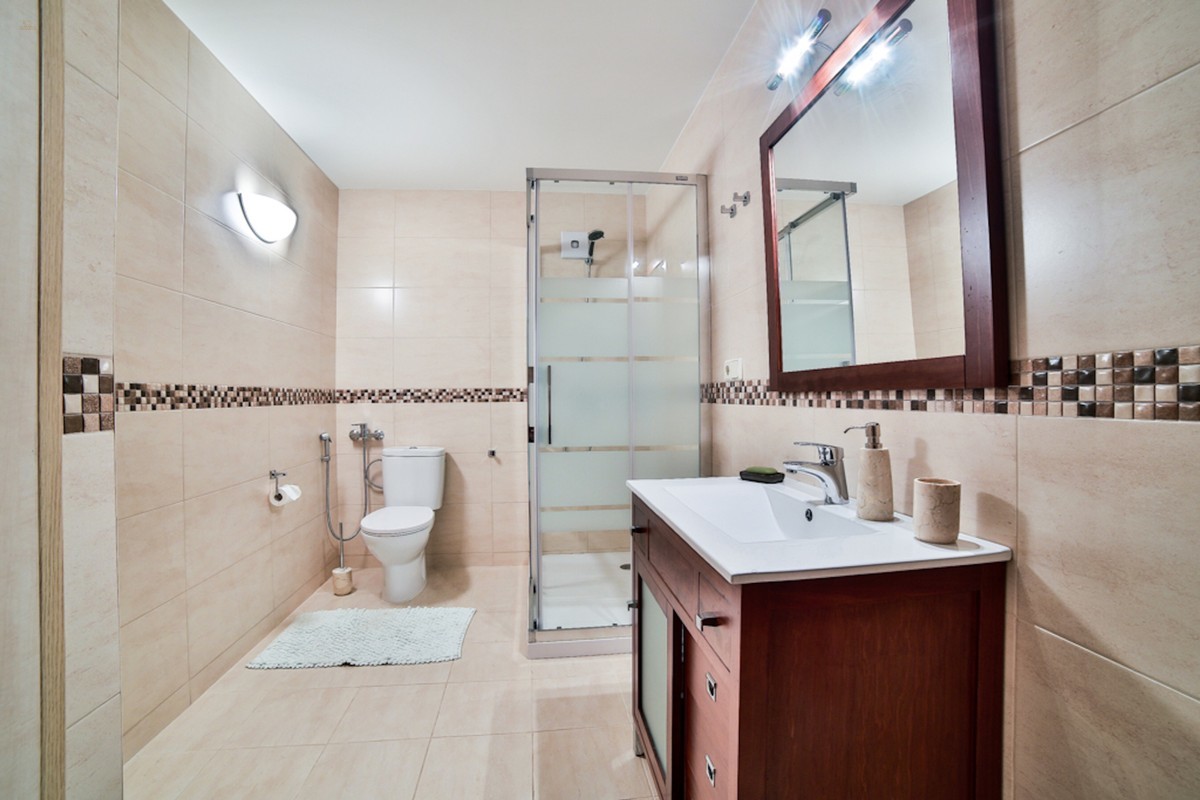 Thumbnail von Villa For Sale in el Rosario, Málaga