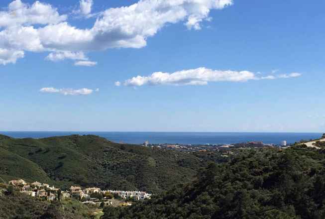 Land For Sale in El Madroñal, Málaga