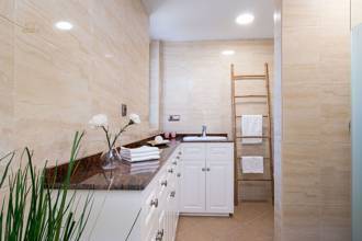 Thumbnail von Villa For Sale in Sierrezuela, Málaga