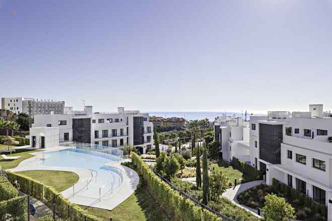 Apartment For Sale in Fuengirola, Málaga
