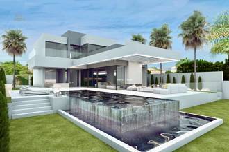 Villa For Sale in New Golden Mile, Málaga 