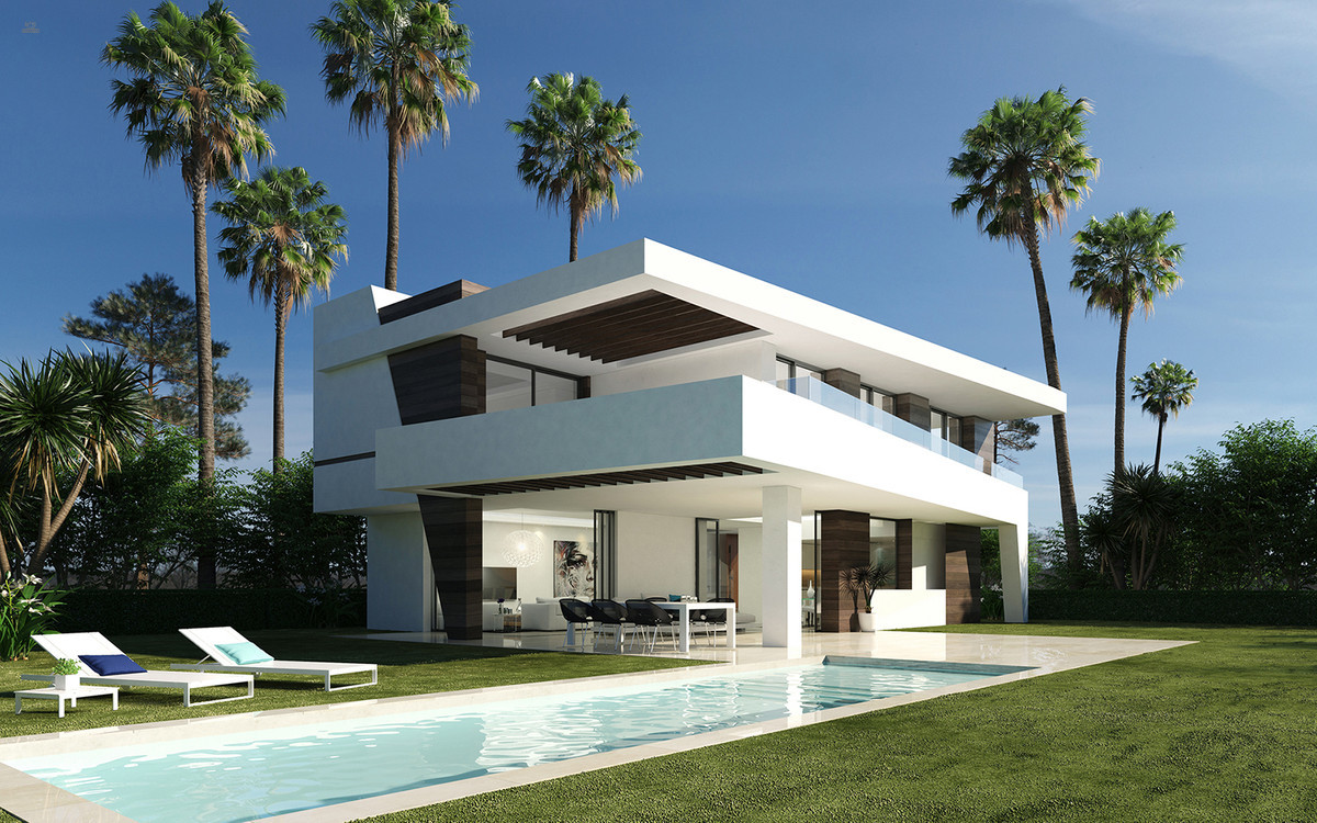 Villa For Sale in Estepona, Málaga