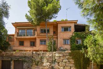 Villa For Sale in Torremolinos, Málaga