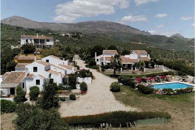  Periana Commercial Property ES102087