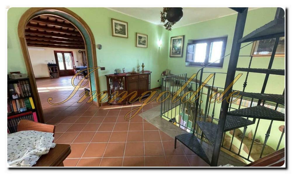 Thumbnail von Immogold Luxusvilla mit Meerblick mit zwei Hektar Land