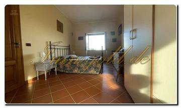 Thumbnail von Immogold Luxusvilla mit Meerblick mit zwei Hektar Land