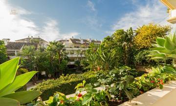 Thumbnail von Apartment For Sale im Marbella, Málaga