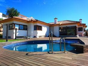 Thumbnail von Villa For Sale in Benalmadena, Málaga