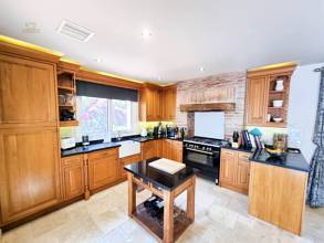 Thumbnail von Villa For Sale in Manilva, Málaga