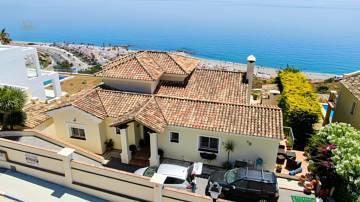 Thumbnail von Villa For Sale in Manilva, Málaga