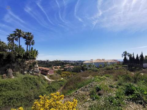 Land For Sale in Los Flamingos, Málaga