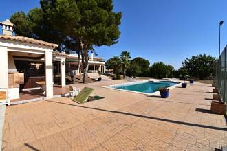 Thumbnail von Villa For Sale in Torrevieja, Alicante
