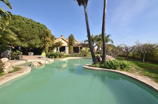 Luxus-Villa in Alhaurin de la Torre R2862935