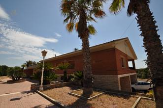 Thumbnail von Villa For Sale in Elda, Alicante
