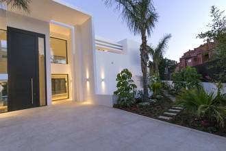 Thumbnail von Estepona Villa ES91383