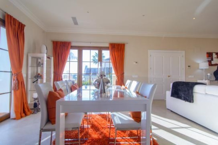 Thumbnail von Luxus-Villa in El Paraiso