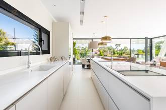 Thumbnail von Marbella Villa ES135978