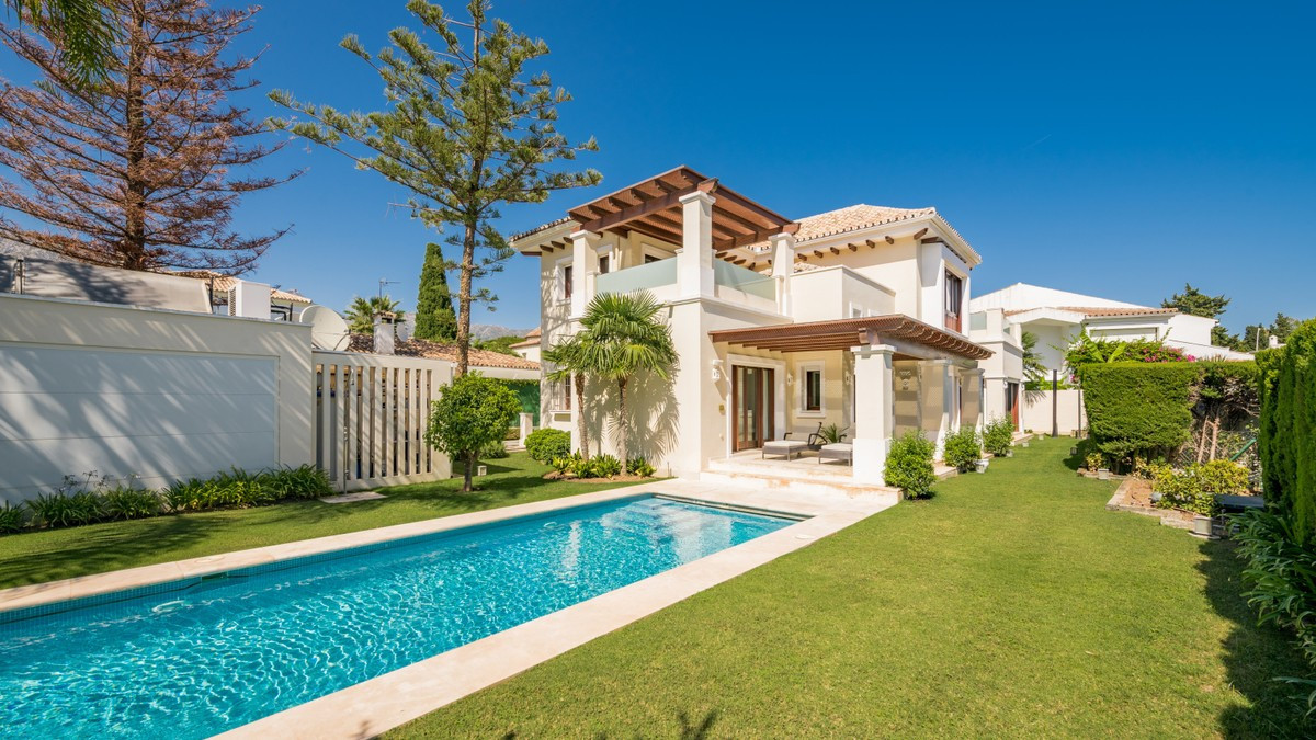  Marbella Villa ES131414