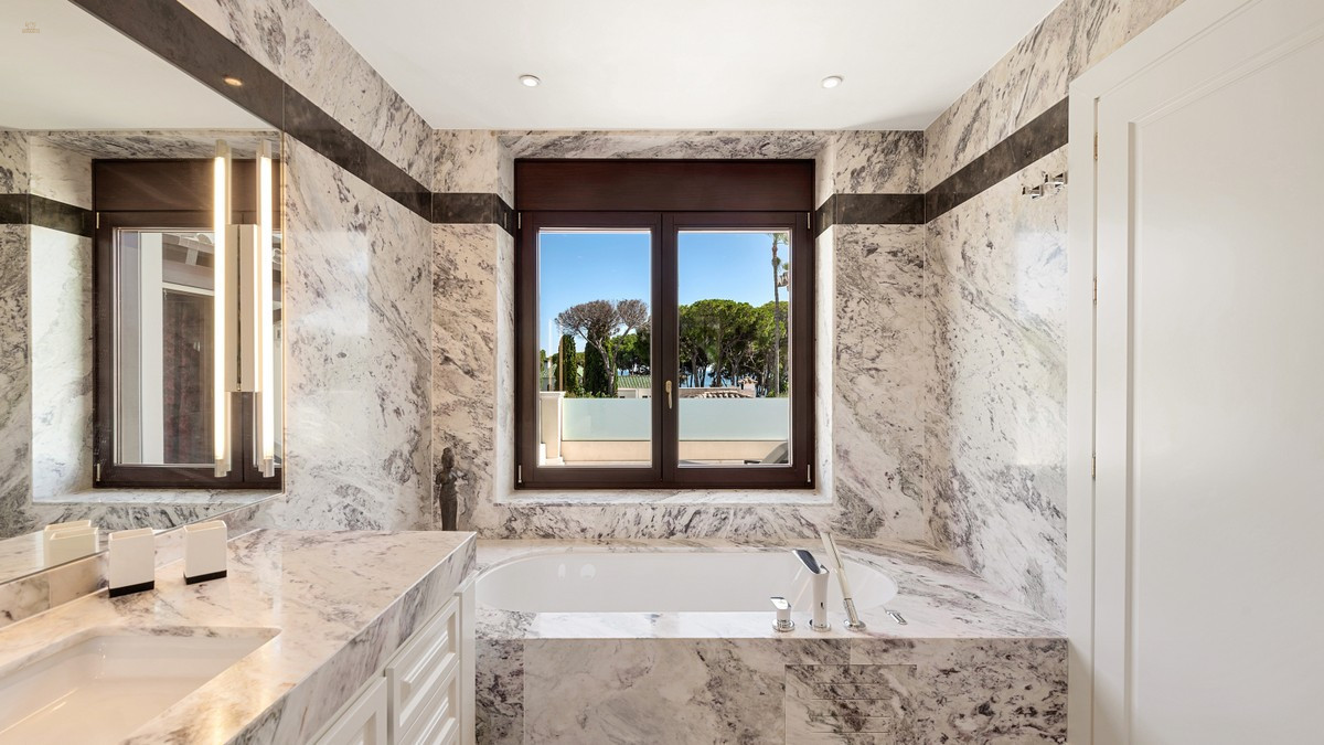 Thumbnail von Marbella Villa ES131414