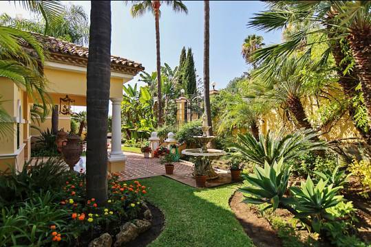  Benahavís Villa ES130550