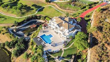 Thumbnail von Benahavis Villa ES130209