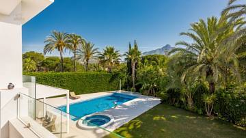 Thumbnail von Marbella Villa ES130220