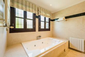 Thumbnail von Benahavis Villa ES125983