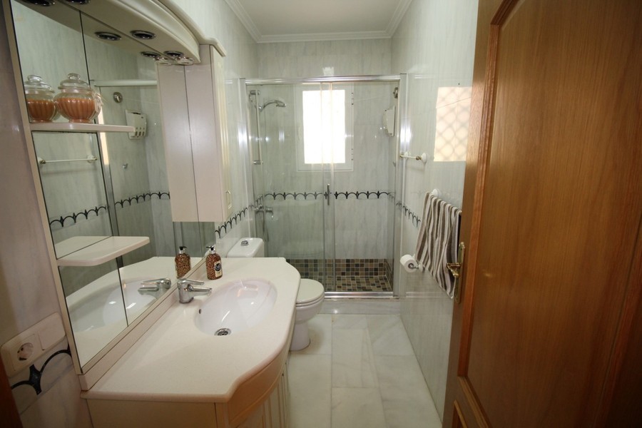 Thumbnail von Luxus-Villa in Torrox Costa R2864159