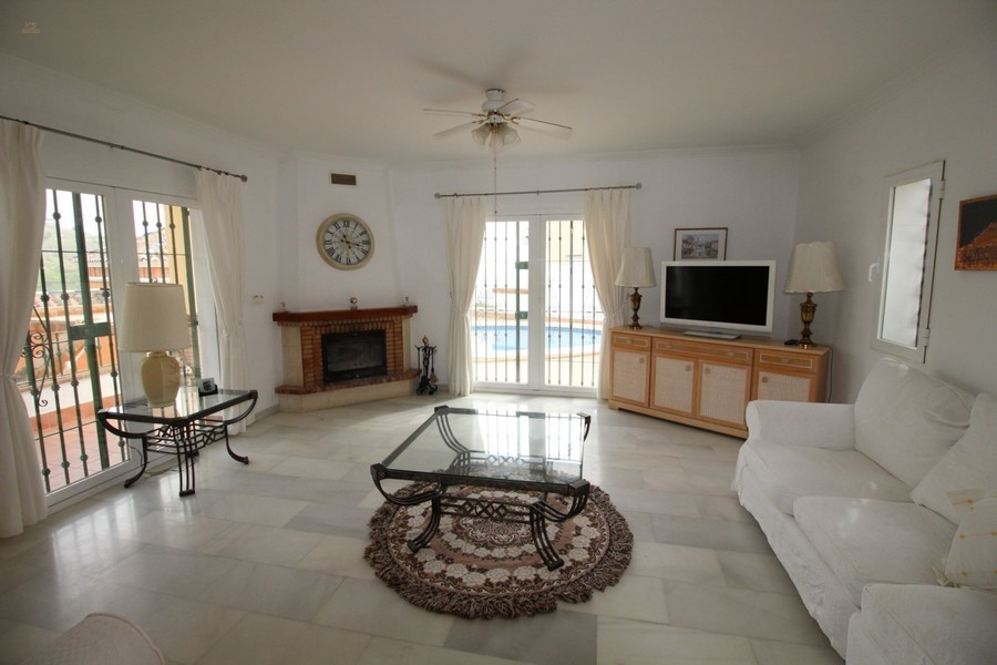 Thumbnail von Luxus-Villa in Torrox Costa R2864159