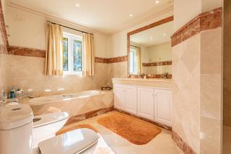 Thumbnail von Benahavis Villa ES136351