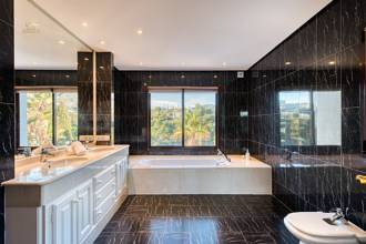 Thumbnail von Marbella Villa ES120033