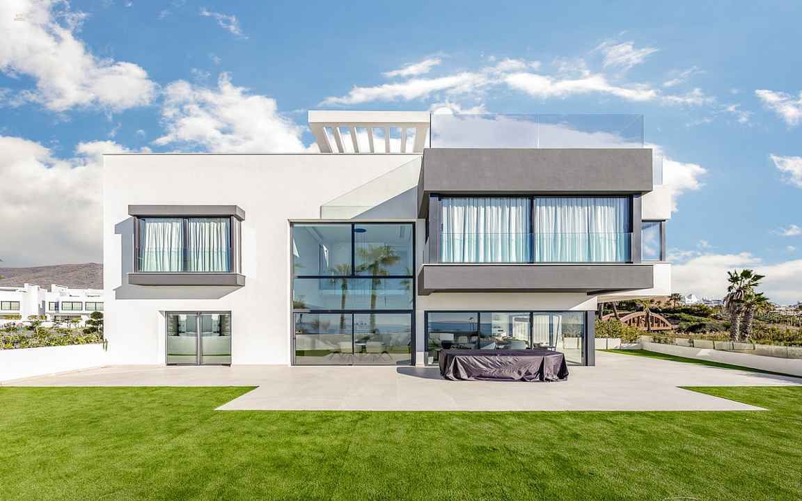  Estepona Town House ES91659