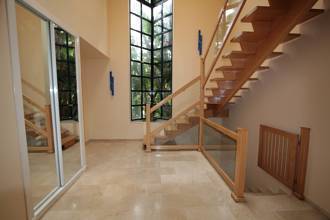 Thumbnail von Villa For Sale in Sierrezuela, Málaga