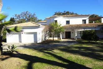 Thumbnail von Luxus-Villa in San Roque R2839370