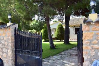 Thumbnail von Villa For Sale in Punta Prima, Alicante