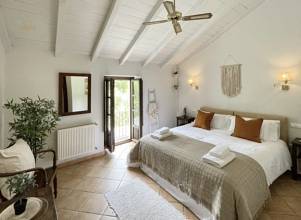 Thumbnail von Commercial Property For Sale in Cortes De LA Frontera, Málaga