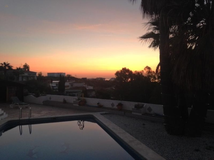 Thumbnail von Luxus-Villa in Benalmadena R2827664