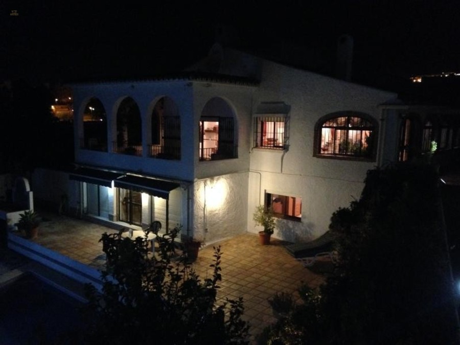 Thumbnail von Luxus-Villa in Benalmadena R2827664