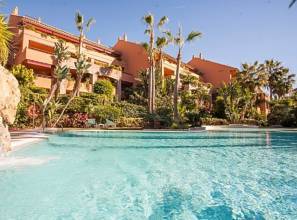 Thumbnail von Apartment For Sale in Bahia de Marbella, Málaga