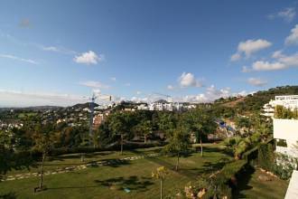 Thumbnail von Luxus-Wohnung in Benahavis R2825063