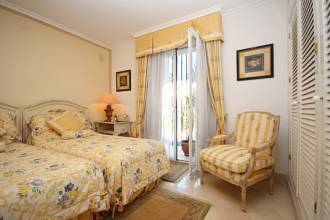 Thumbnail von Luxus-Wohnung in Elviria R2818391