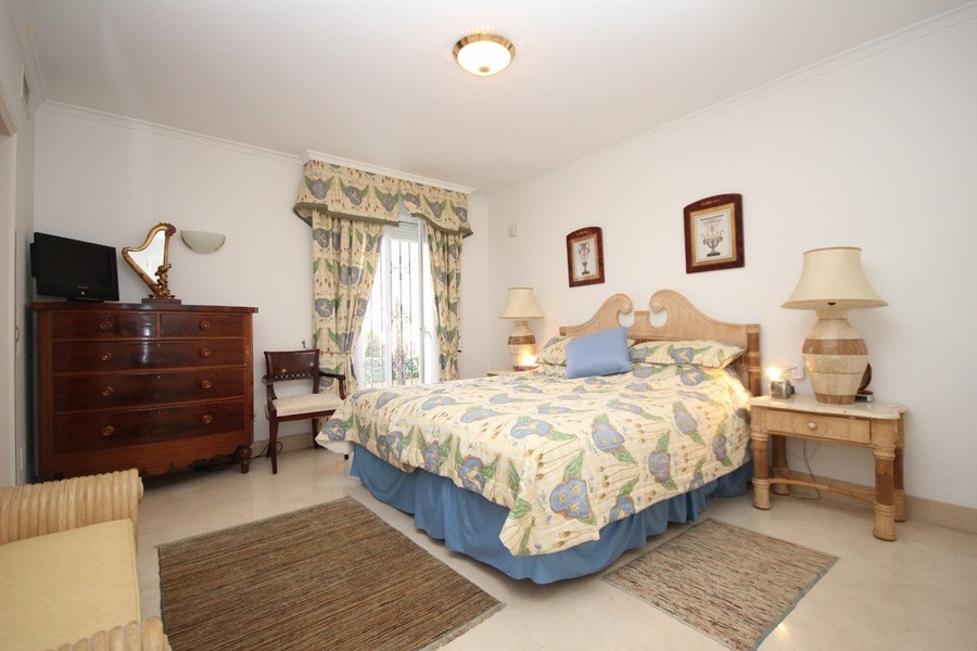 Thumbnail von Luxus-Wohnung in Elviria R2818391