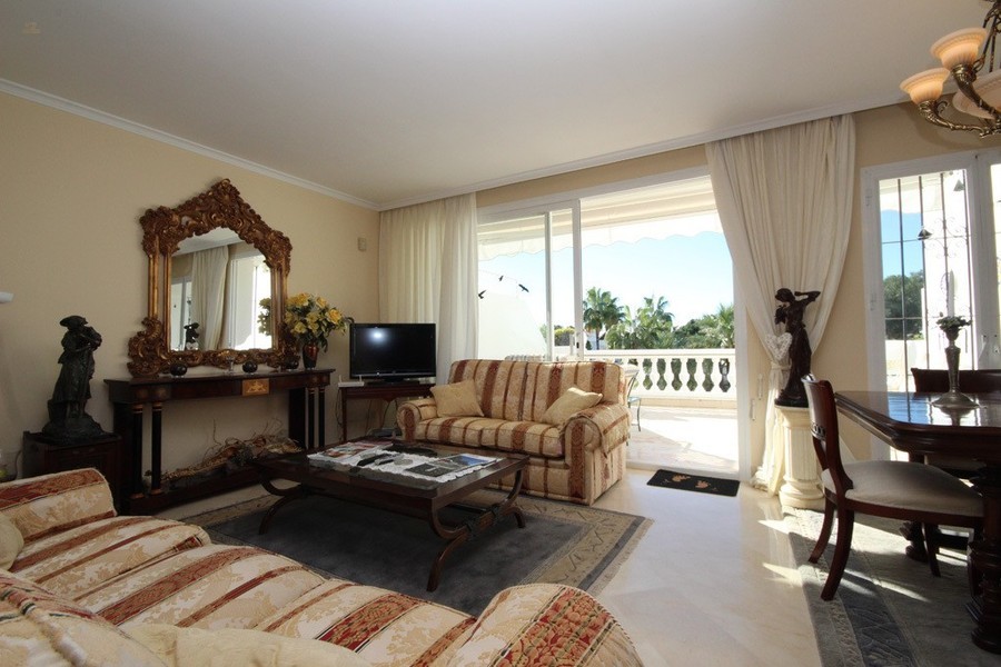 Thumbnail von Luxus-Wohnung in Elviria R2818391